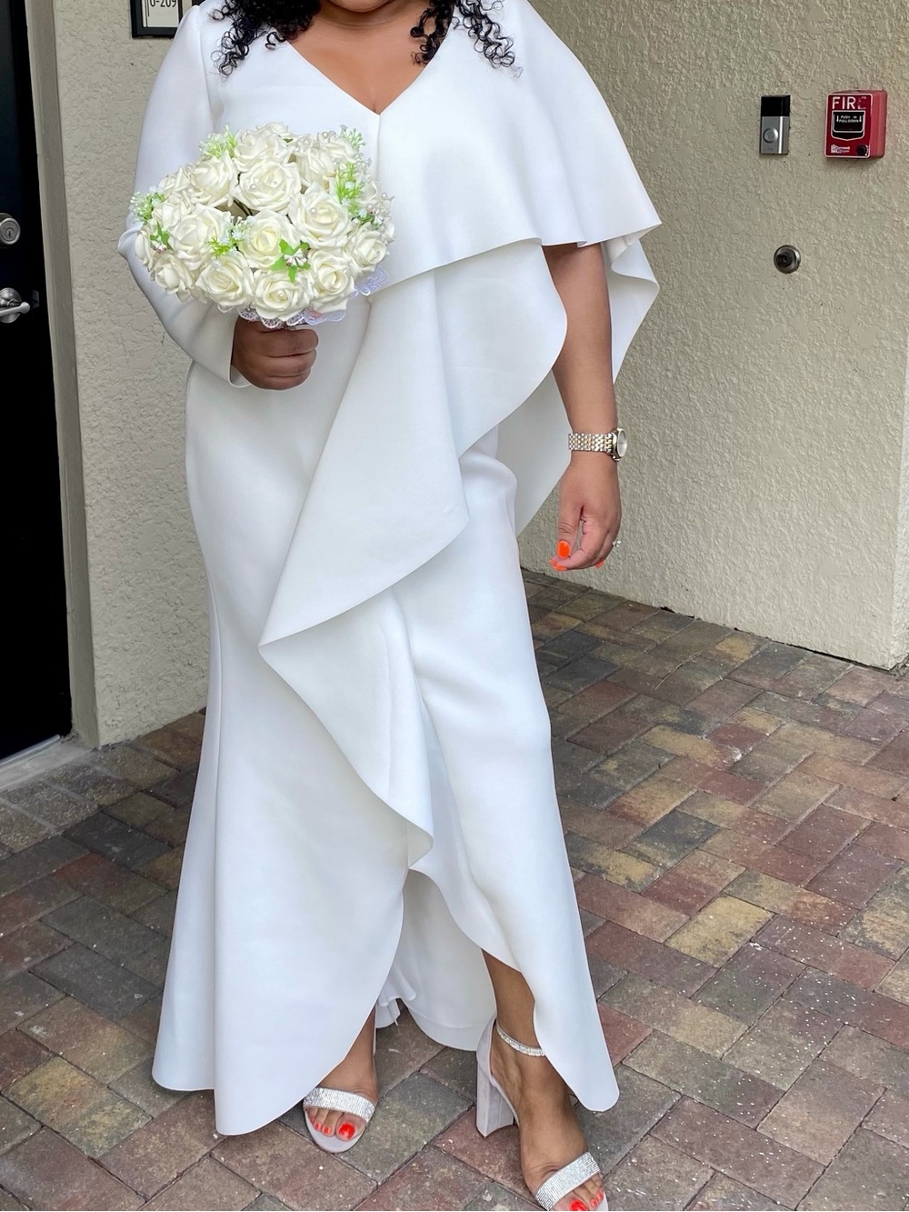 Badgley Mischka white Asymmetrical V-Neck Dress